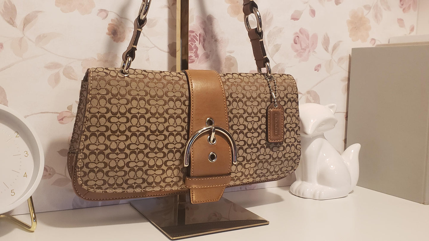 Vintage COACH iconic Soho Optic Signature Canvas and leather shoulder buckle flap bag #7075 Y2K