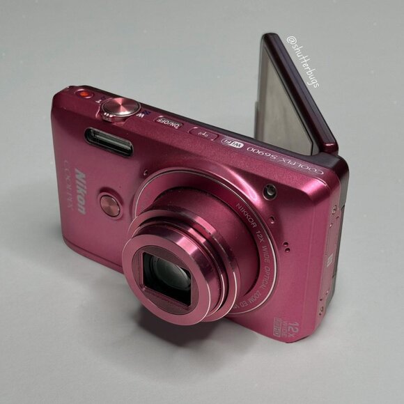 Pre-Owend N ikon Coolpix S6900 Pink Digital Camera Bundle RARE