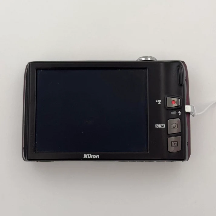 Pre owned Nikon Coolpix S4100 Digital Camera