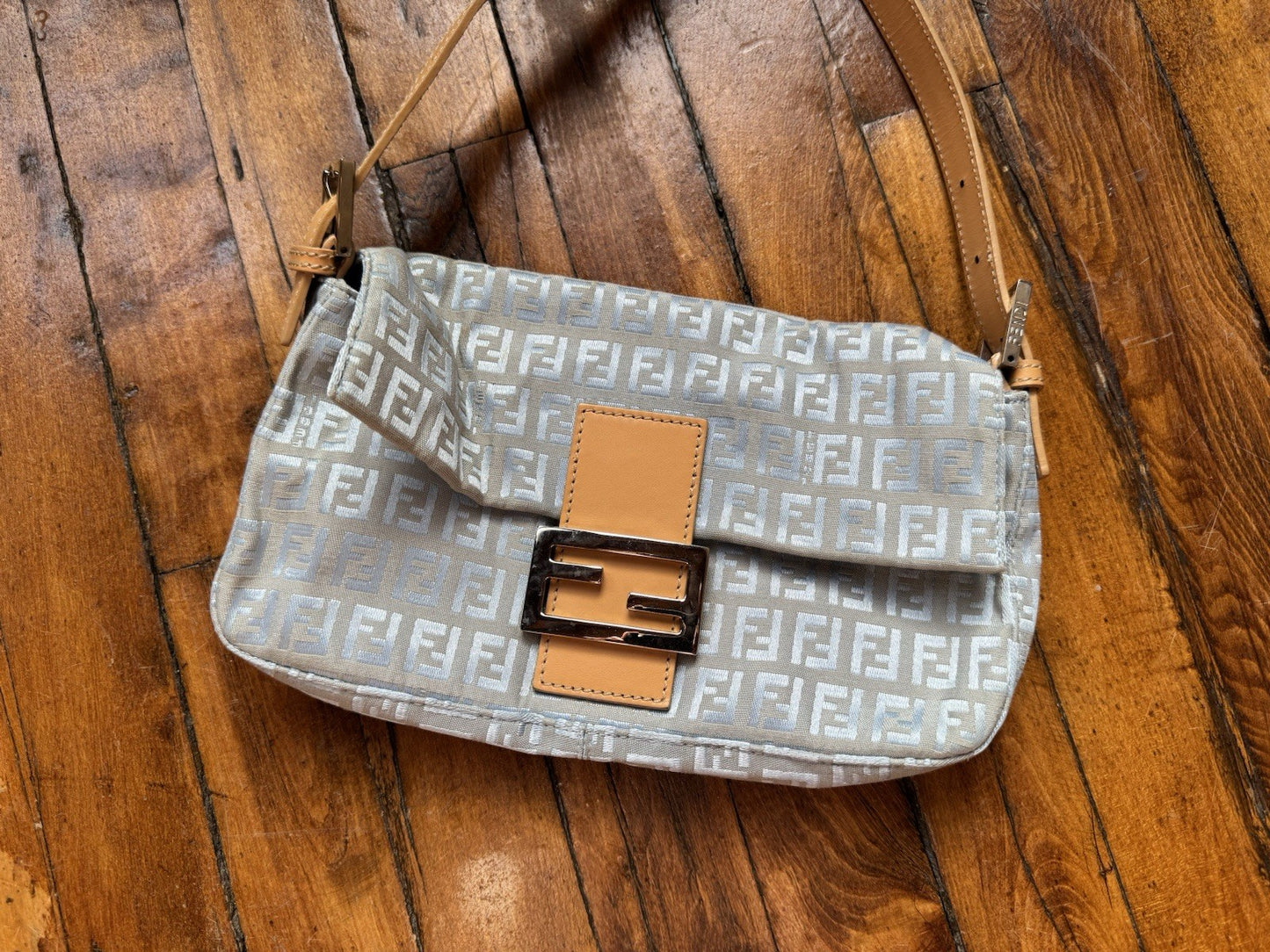Vintage Y2K FENDI Celeste & Natural Zucchino Canvas Baguette Shoulder Bag Purse