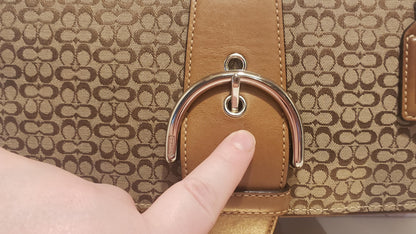 Vintage COACH iconic Soho Optic Signature Canvas and leather shoulder buckle flap bag #7075 Y2K