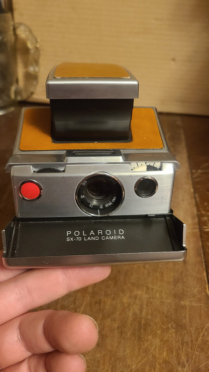 VTG Polaroid SX-70 SX70 Land Camera Brown Leather nice